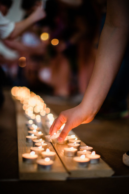 Ewigkeitssonntag Kerzen Lichter Hände